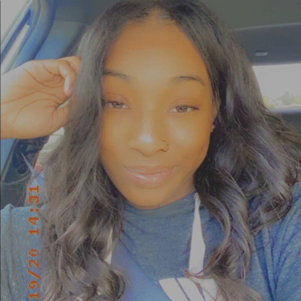 Meet your Posher, Jamilya